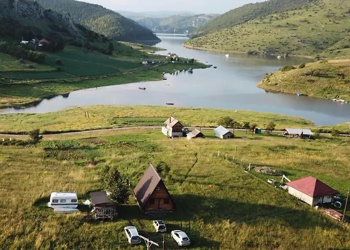 Vikendica Pustolov - Uvac, Zlatar Дом отдыха *